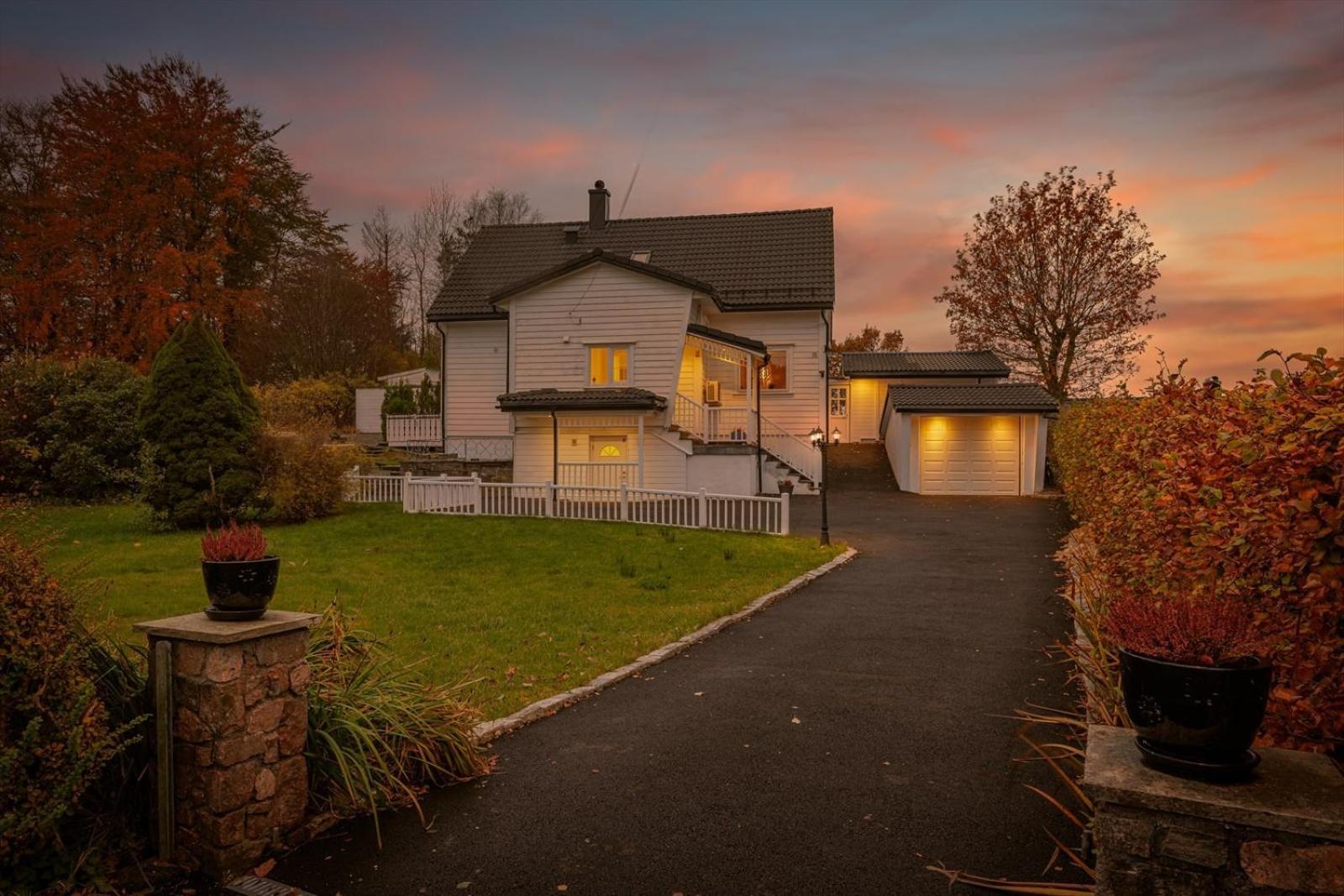 A Beautiful 3-Bedroom Apartment With Stunning Views And Free Parking Bergen Exterior foto
